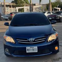 Neatly used toyota corolla 2013